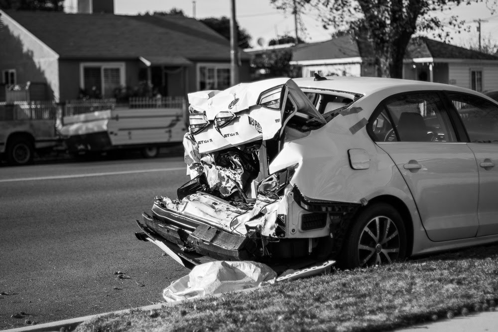 Garden City, MO – Two Hurt in Car Crash on MO-7 near Route T