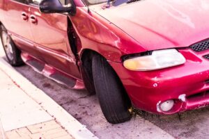 Saline Co., MO - Rear-End Collision on I-70 Leaves One Injured