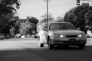 Clay Co., MO – Two Injured in Three-Vehicle Crash on NB I-29