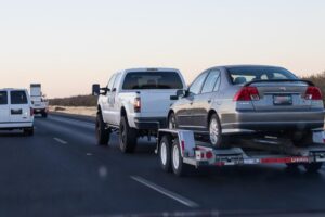 Kansas City, MO – Two Hurt in Rear-End Crash on I-35