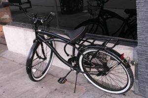 Warsaw, MO - Bicyclist Injured in Collision on US-65 at MO-83