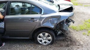 Kansas City Car Accident with Injuries on I-70 Near 57th St
